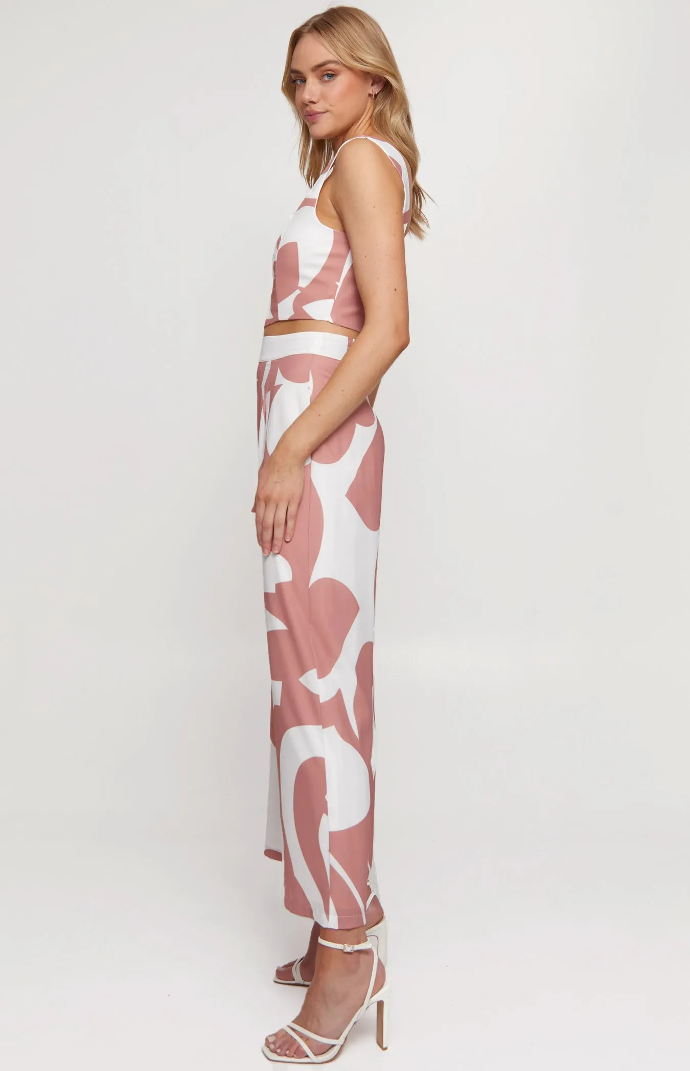 Abstract Contrast Print Set with Top & Pants