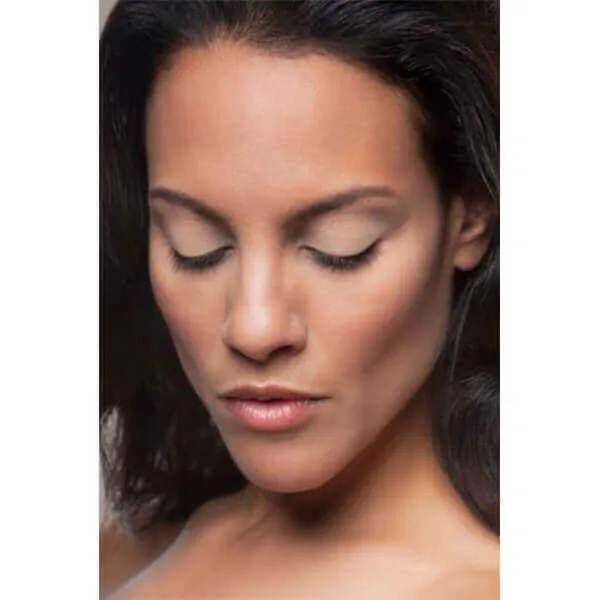 Buttercream Sheer Wisdom Serum Shadow & Primer