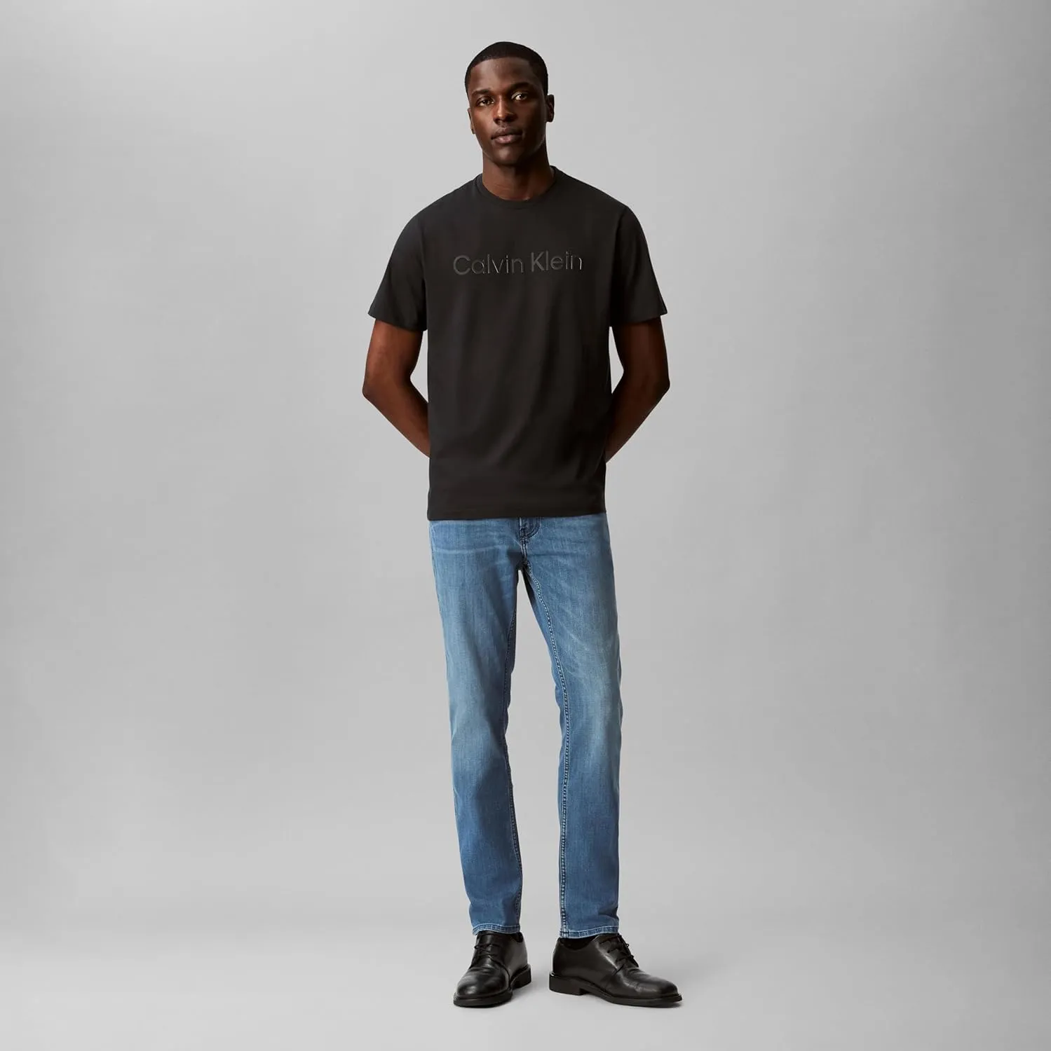 Calvin Klein Men's Relaxed Fit CK Logo Crewneck T-Shirt