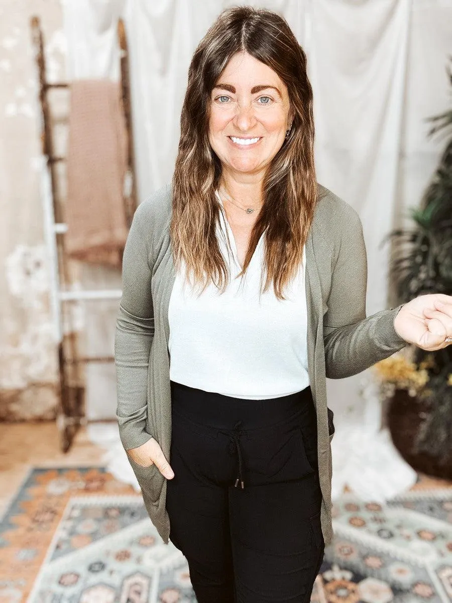 Classic Pocket Cardigan