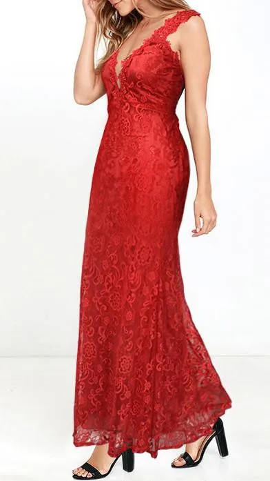 Clearance Backless V-neck Lace Long Sleeveless Plus Size Dress