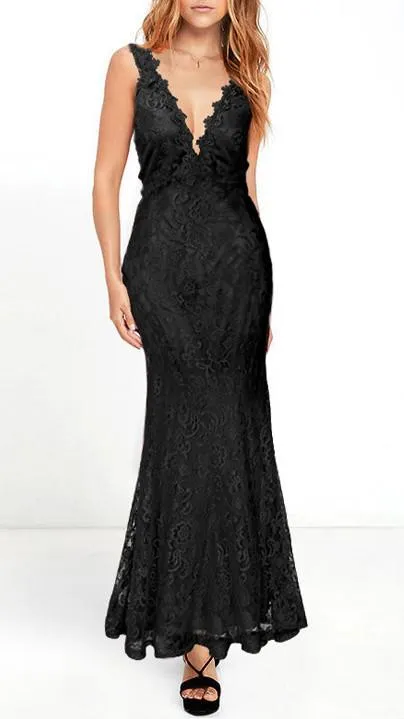 Clearance Backless V-neck Lace Long Sleeveless Plus Size Dress