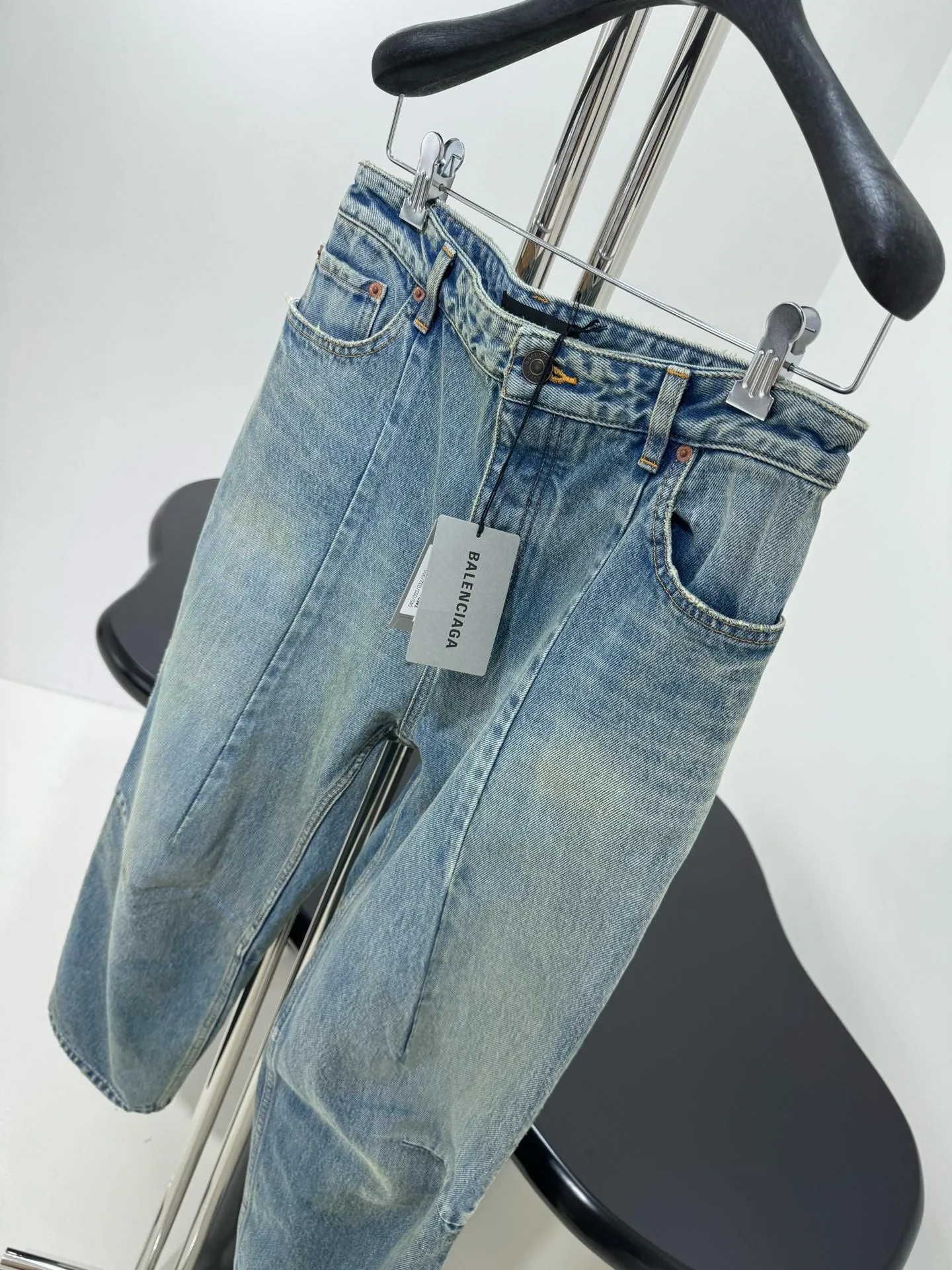 CLTH426 Balenciaga Women's Loose Fit Pants