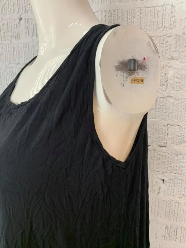 CM1500 Chalet Layering Tank-BLACK