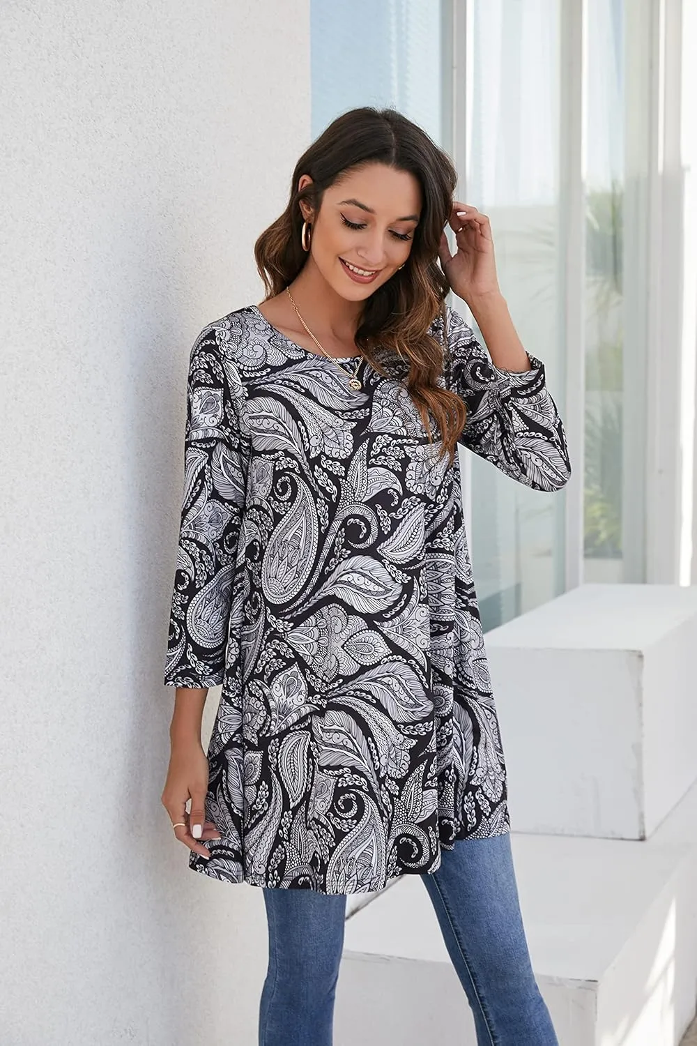 ENMAIN Women's Tops 3/4 Sleeve Dressy Casual Plus Size Tunic Tops to Wear with Leggings Swing Flare T-Shirt Loose Fit Blouses