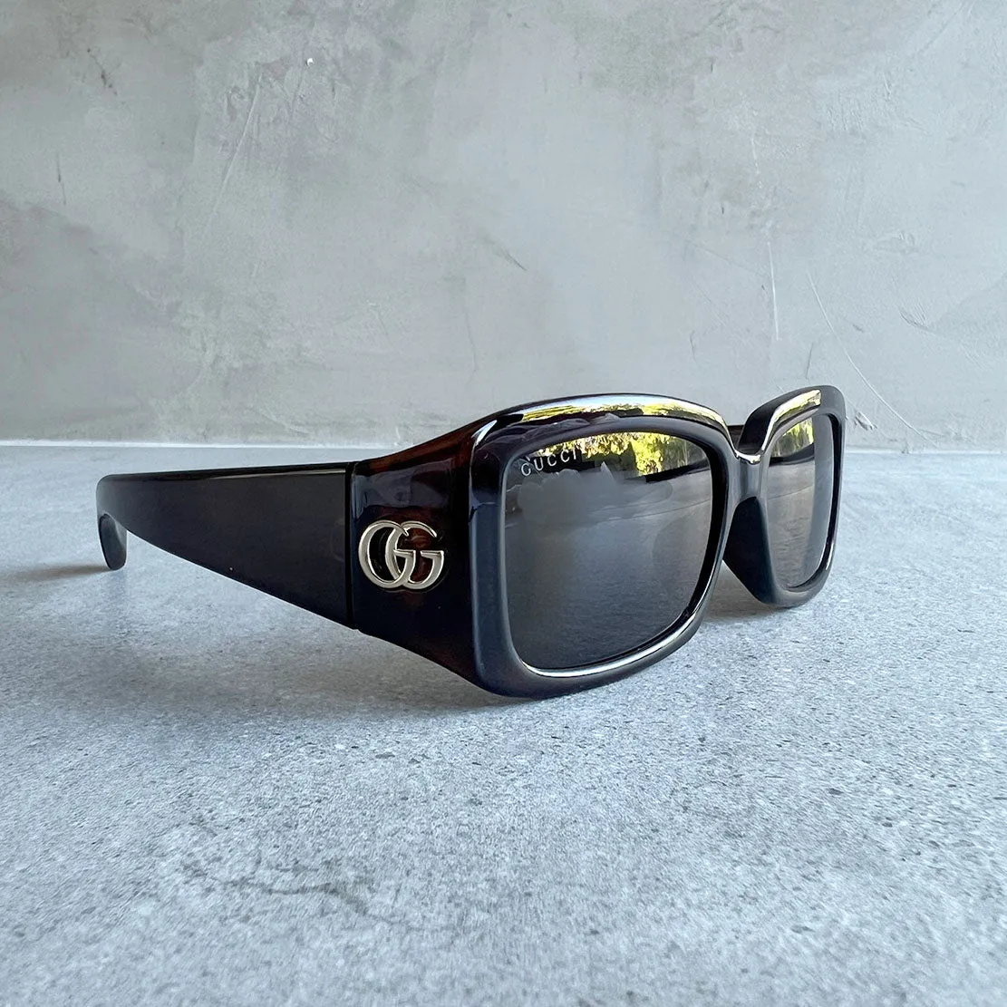 GG1403S, GGC Rec Wrap Havana