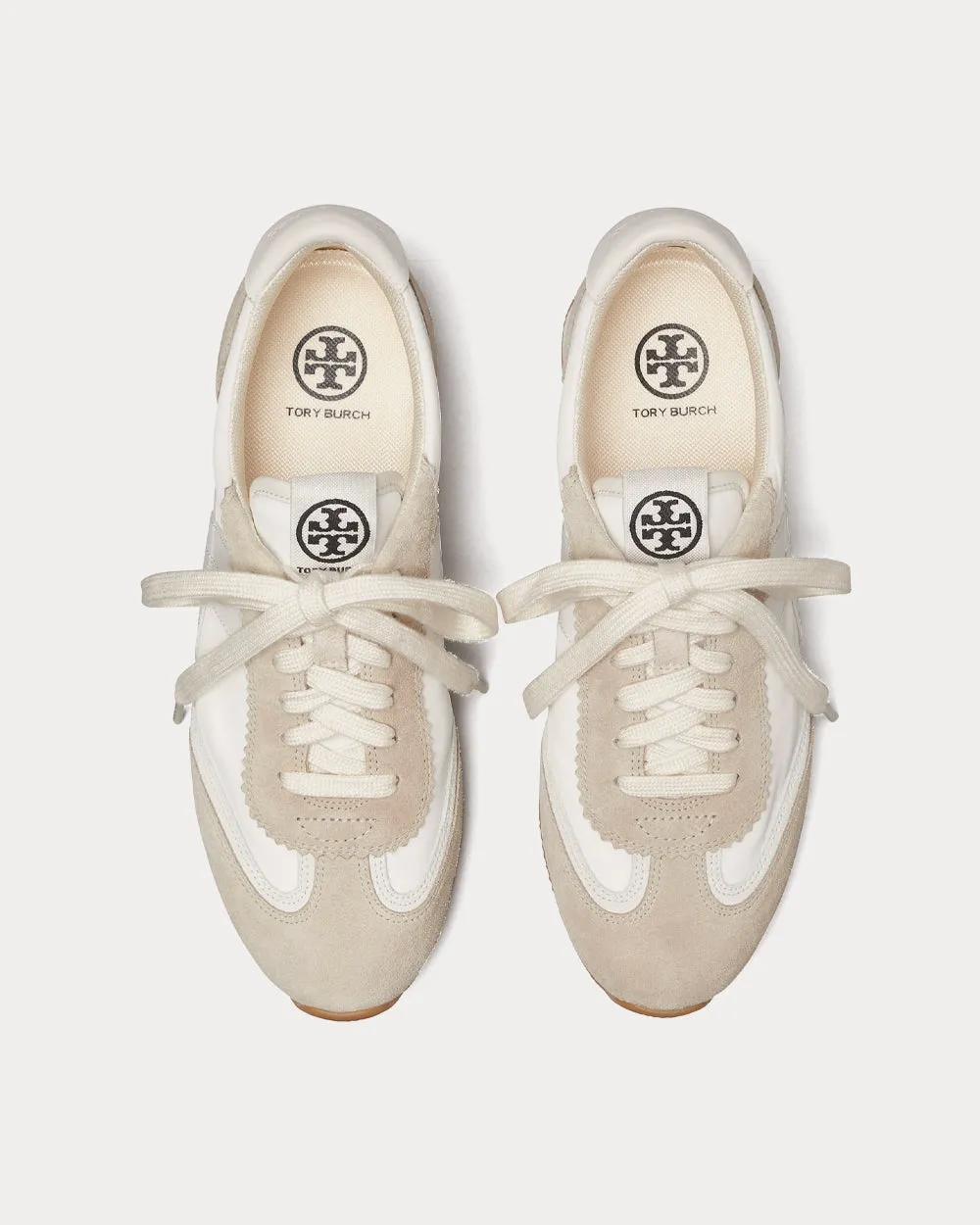 Hank Snow White / Beige Low Top Sneakers