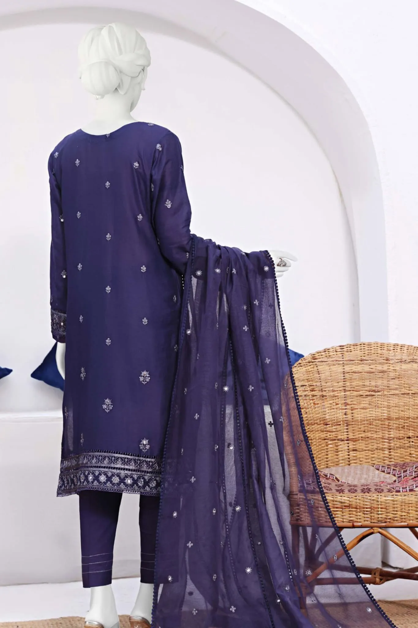 Hz Festive Fusion Stitched 3 Piece Emb Series Vol-01 Collection'2023-03-C-Navy