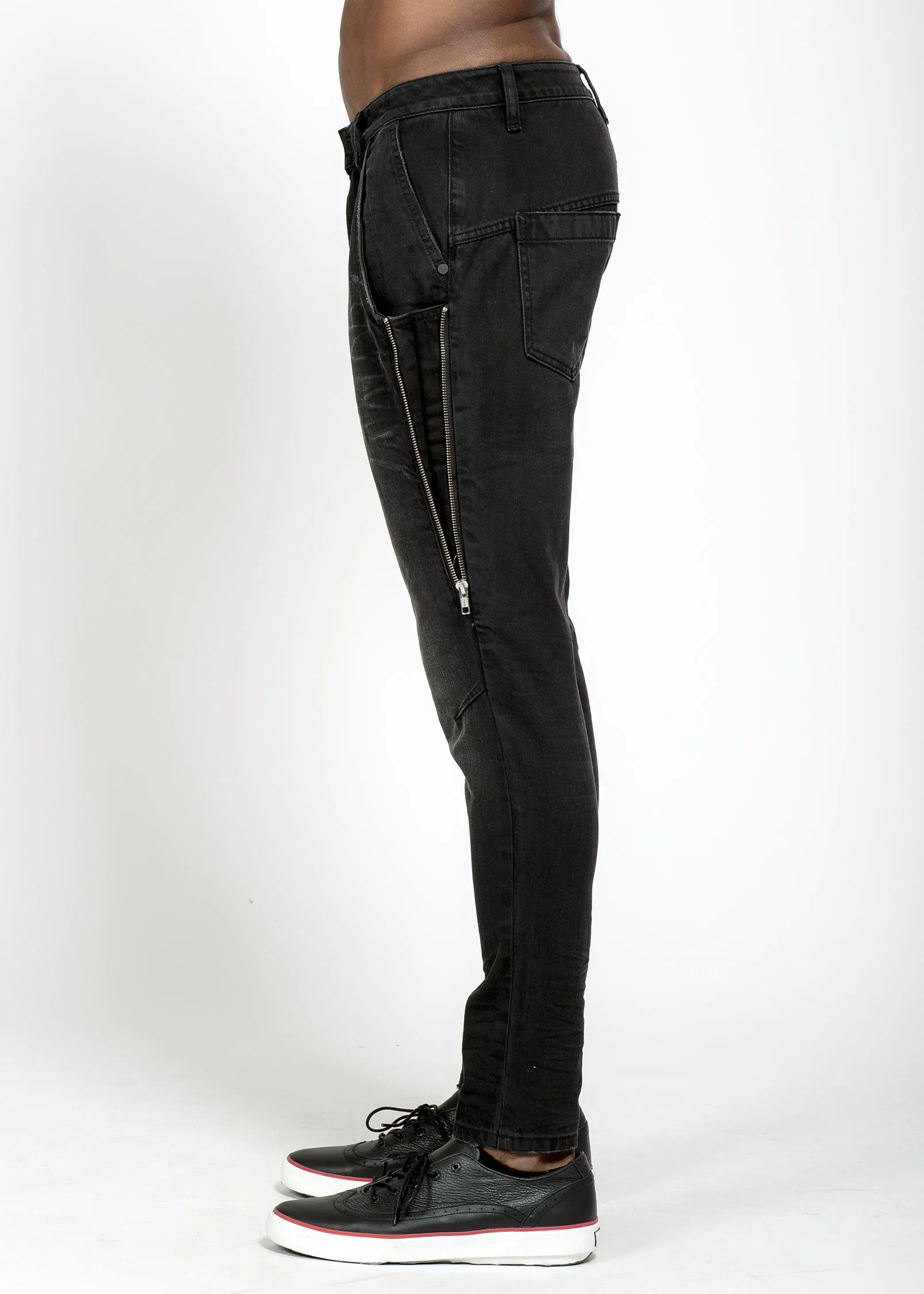 Konus Men's Double Entry Pocket Denim in Black