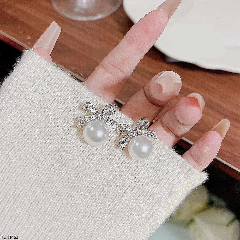 Luxury Pearl Bow/Pearl Stud Tops
