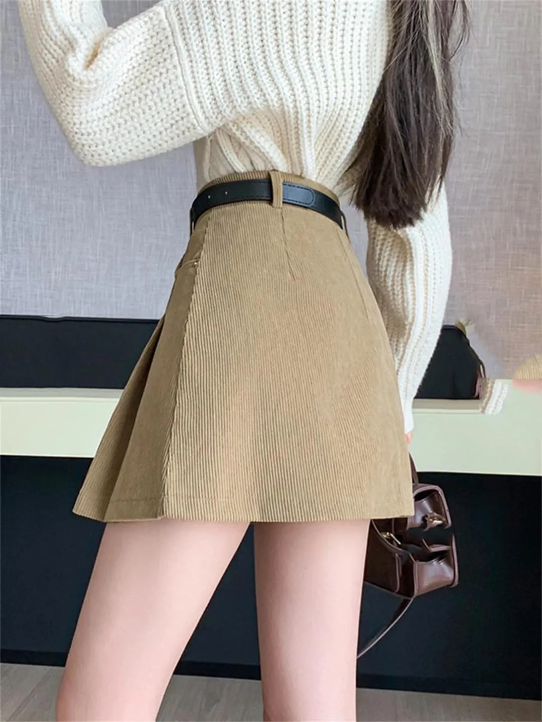 Mini Pleated Skirt Women Fashion Streetwear A-Line Skater Skirts with Belt