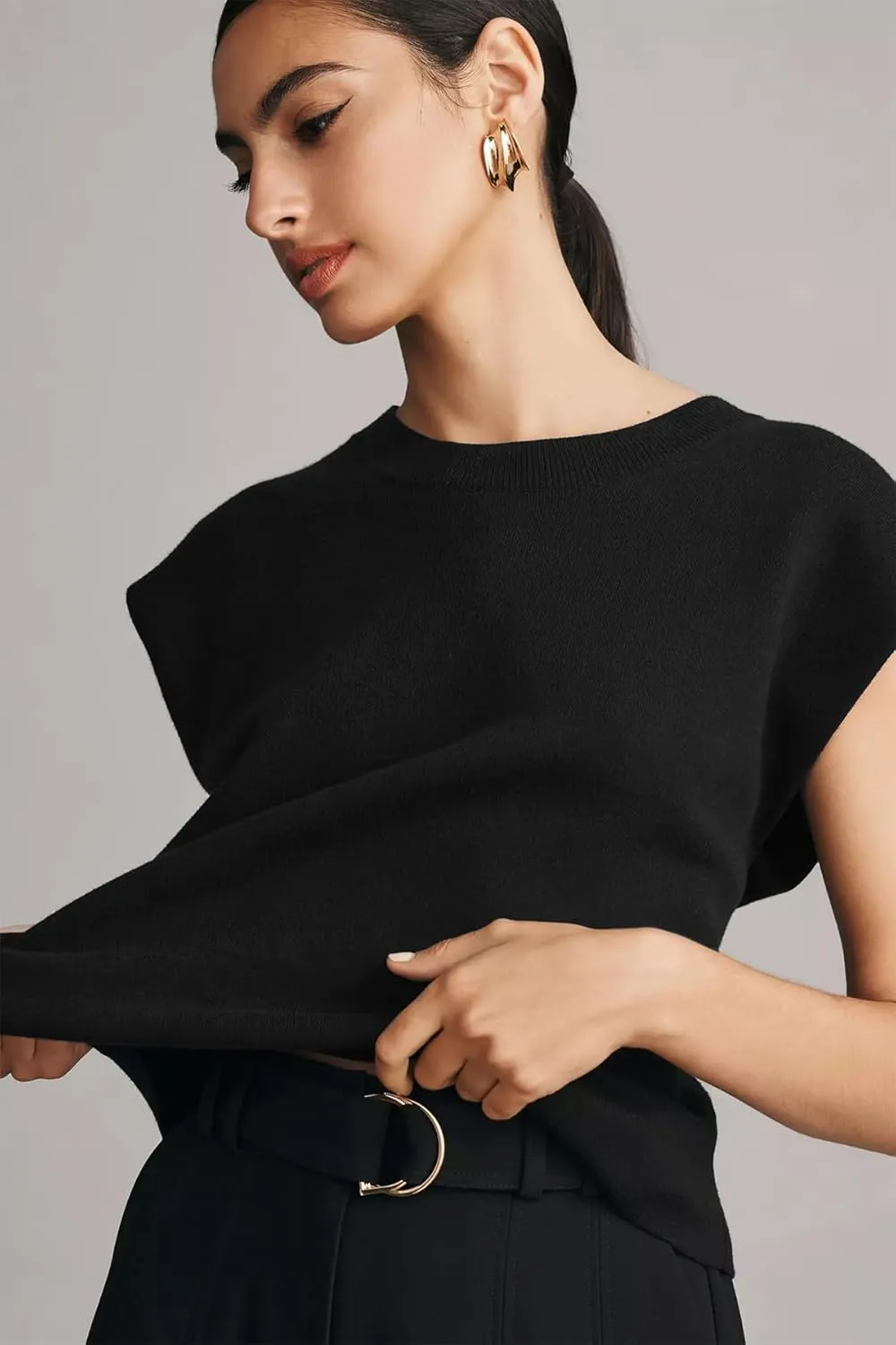 Moreone Womens Sweater Vest Cap Sleeve Crew Neck Sleeveless Casual Ribbed Knit Cropped Pullover Tank Tops