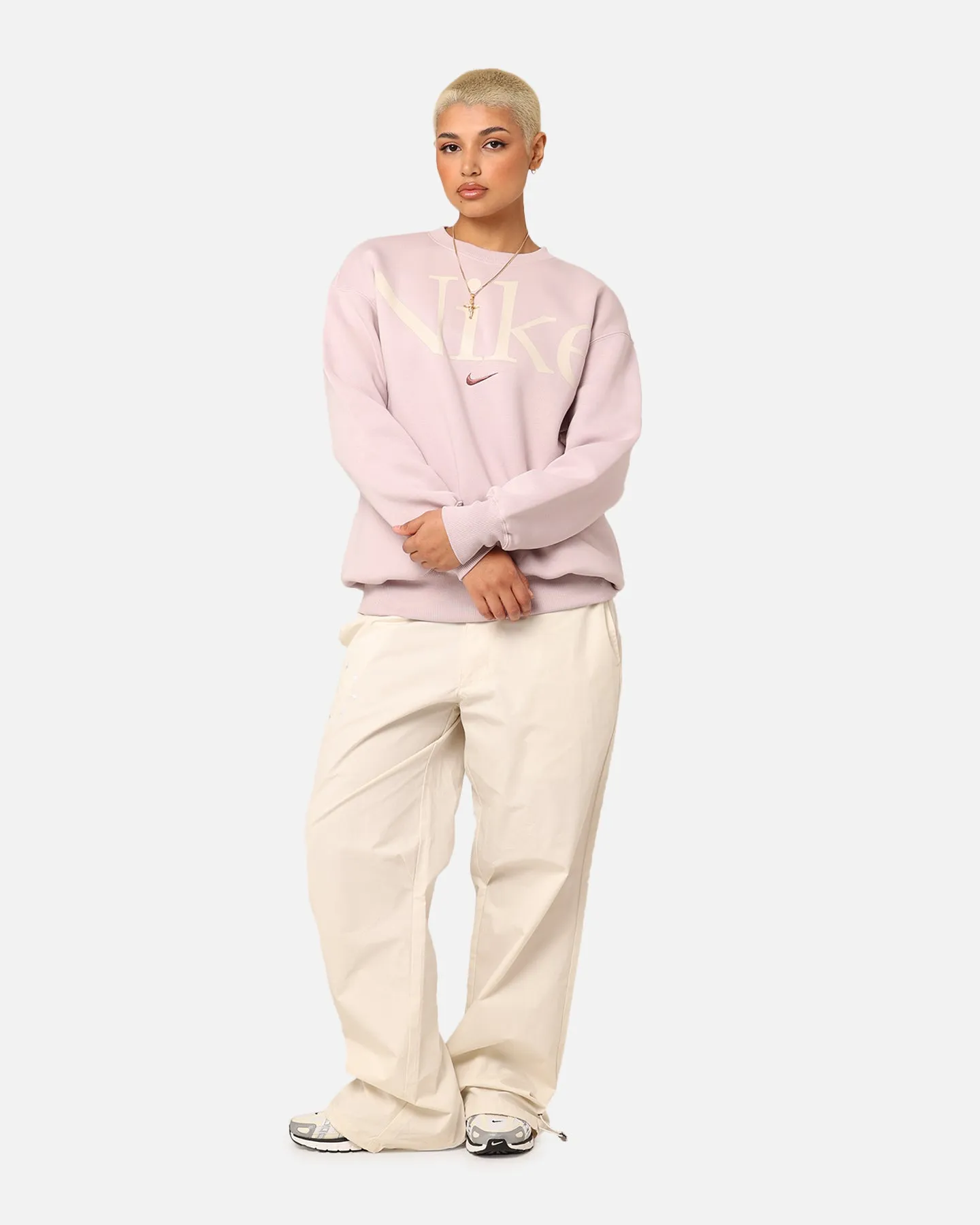 Nike Women's Sportswear Phoenix Fleece Oversized Logo Crewneck Platinum Violet/Light Orewood Brown/Smokey Mauve