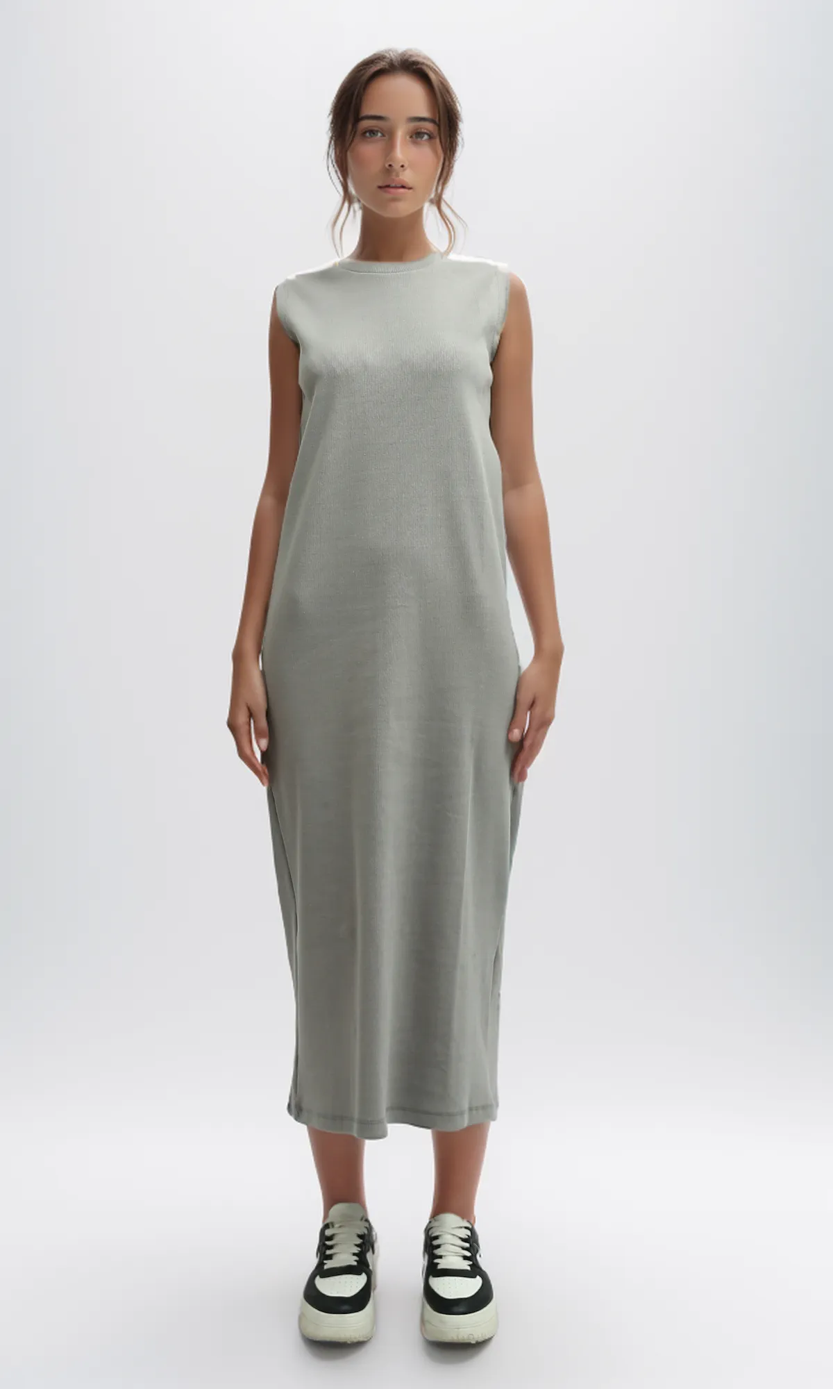 O198528 Solid Sleeveless Feminine Maxi Dress