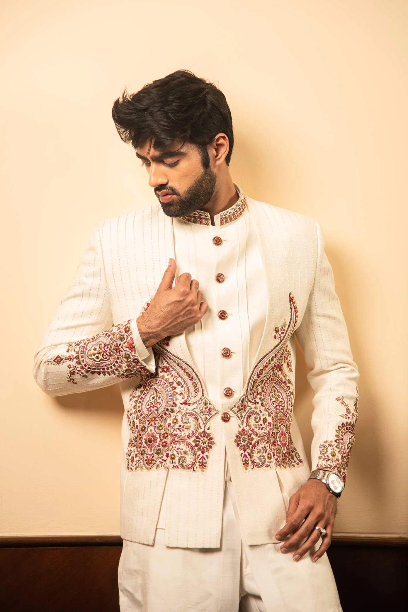 Off White Jodhpuri With Tone On Tone Kurta And Pants