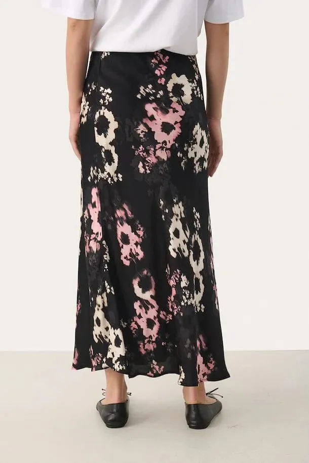 Part Two LaurinaPW Floral Skirt in Black