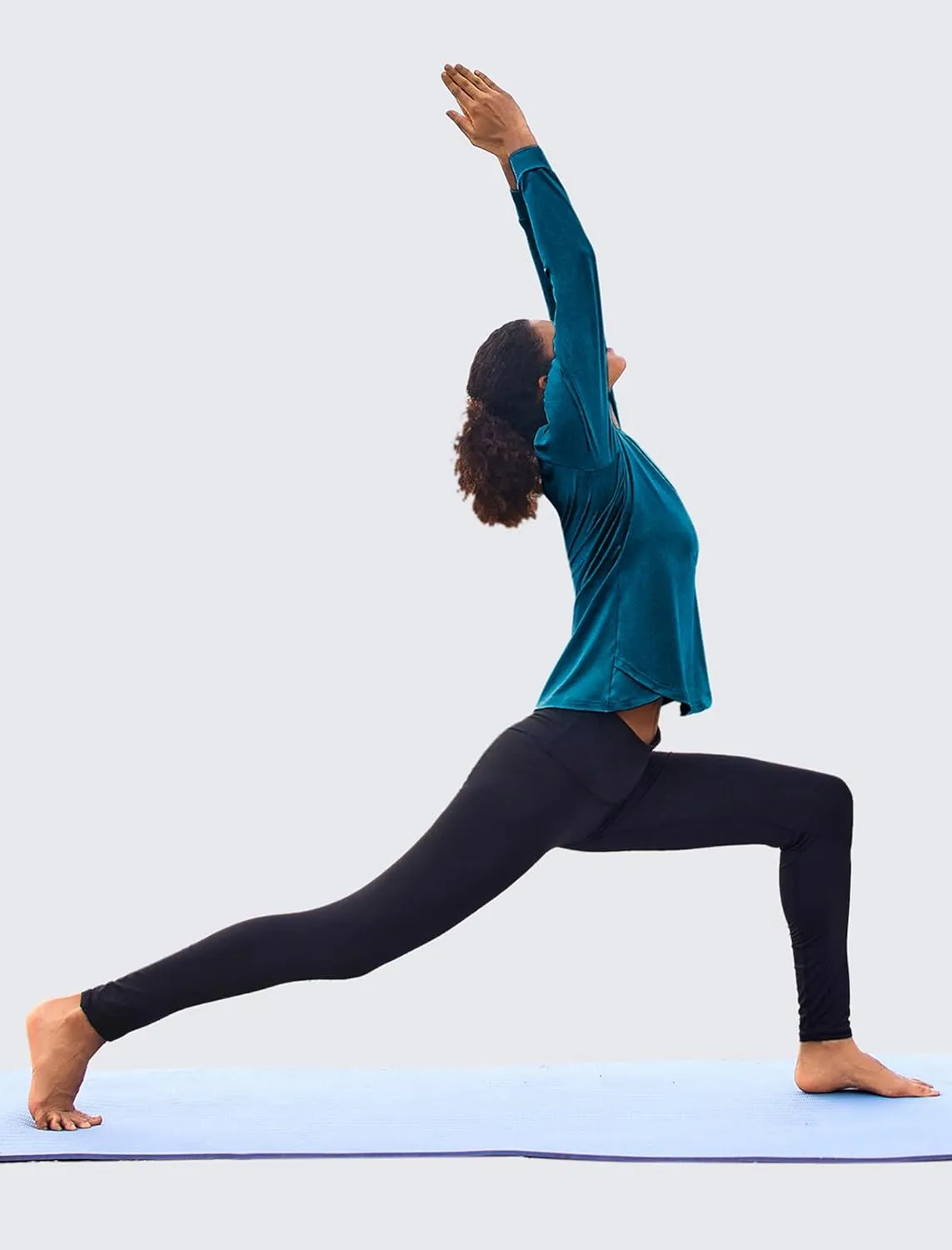 PINSPARK Long Sleeve Workout Tops for Women Crewneck Yoga Shirts Lightweight Athletic Gym Running Sport Casual T-Shirt