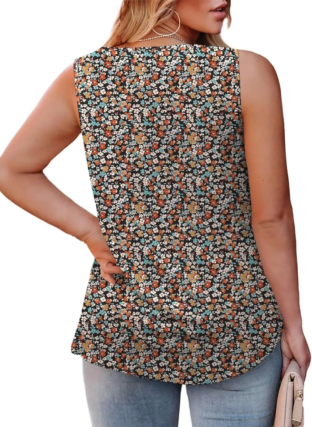 Plus-Size-Tank-Tops for Women Summer Pleated Square Neck Tunics Trendy Casual Floral Print Sleeveless Shirts 1X-5X