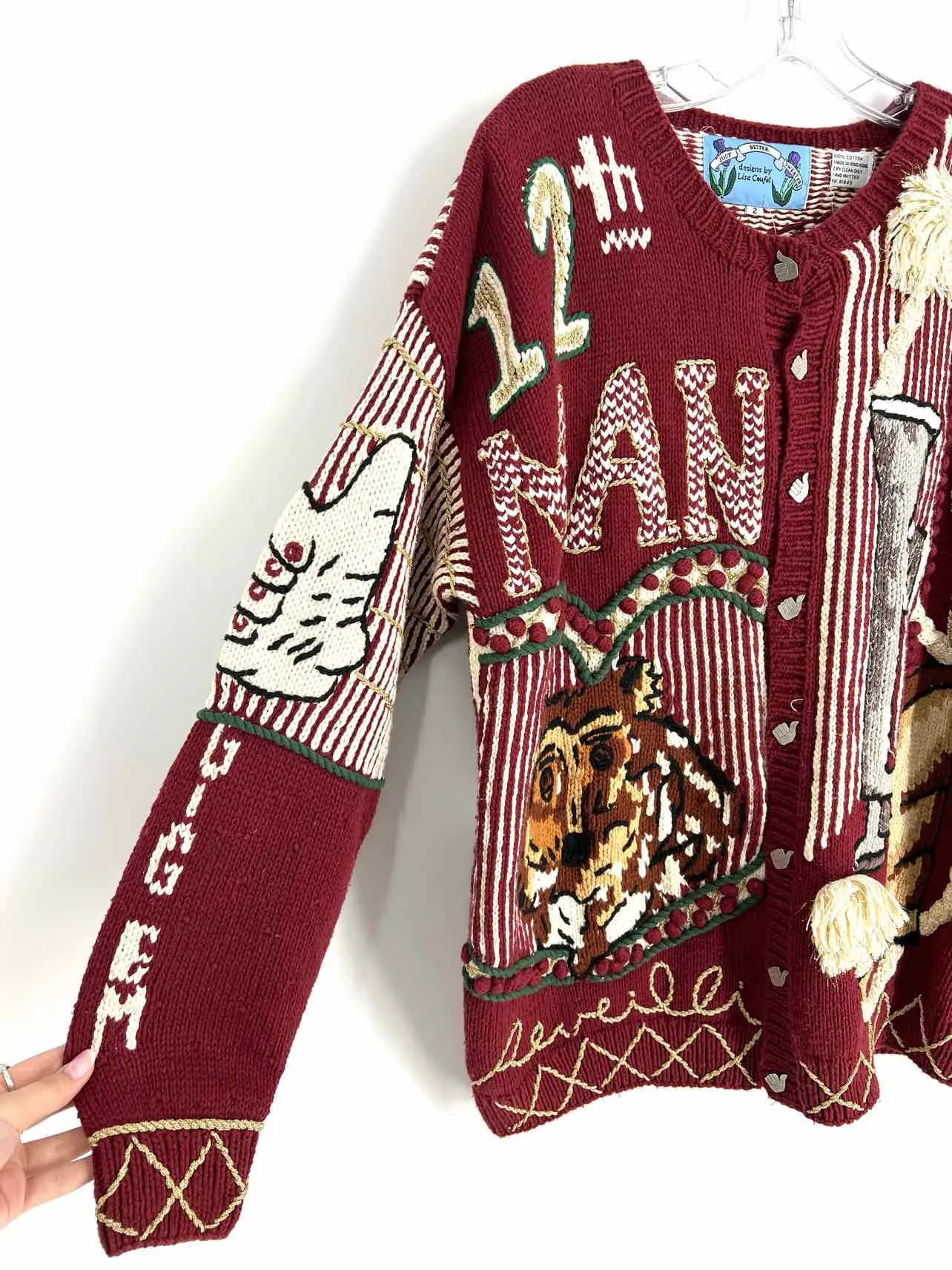 Size M/L ? Maroon/Multi Collegiate Knit Vintage Cardigan
