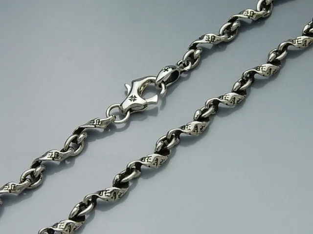 Spiral Flag Chain