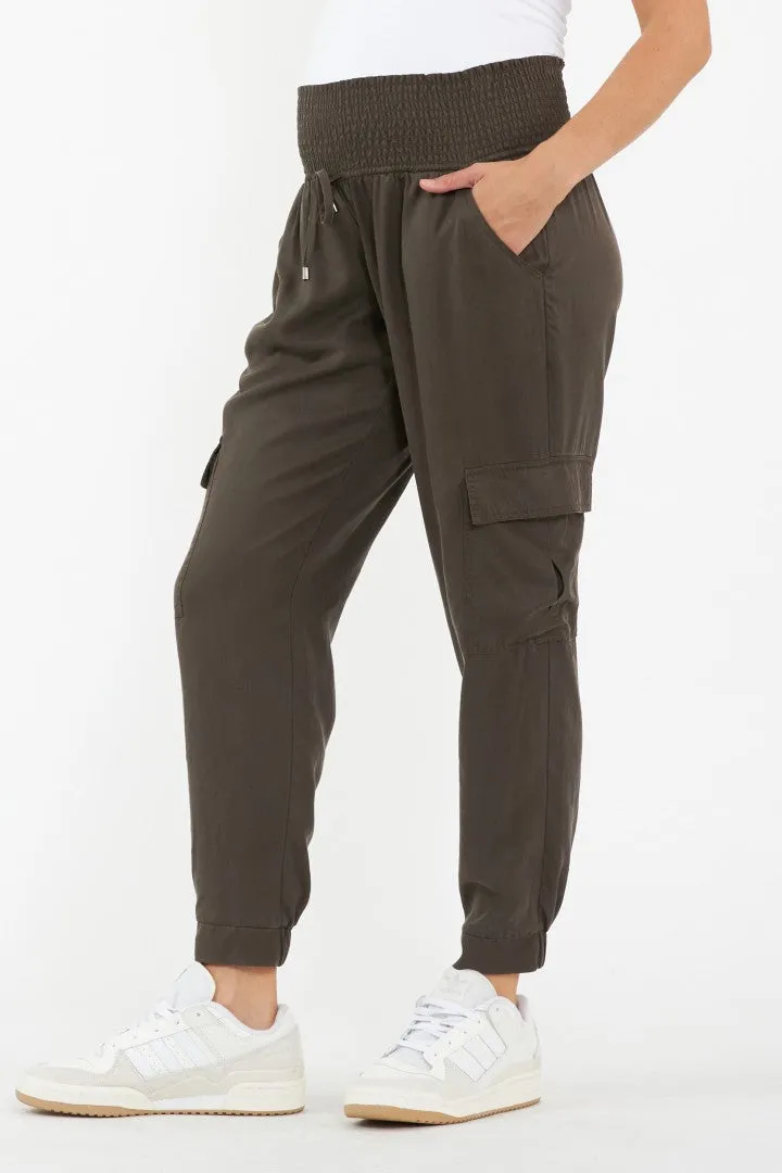 Tencel Off Duty Cargo Pant