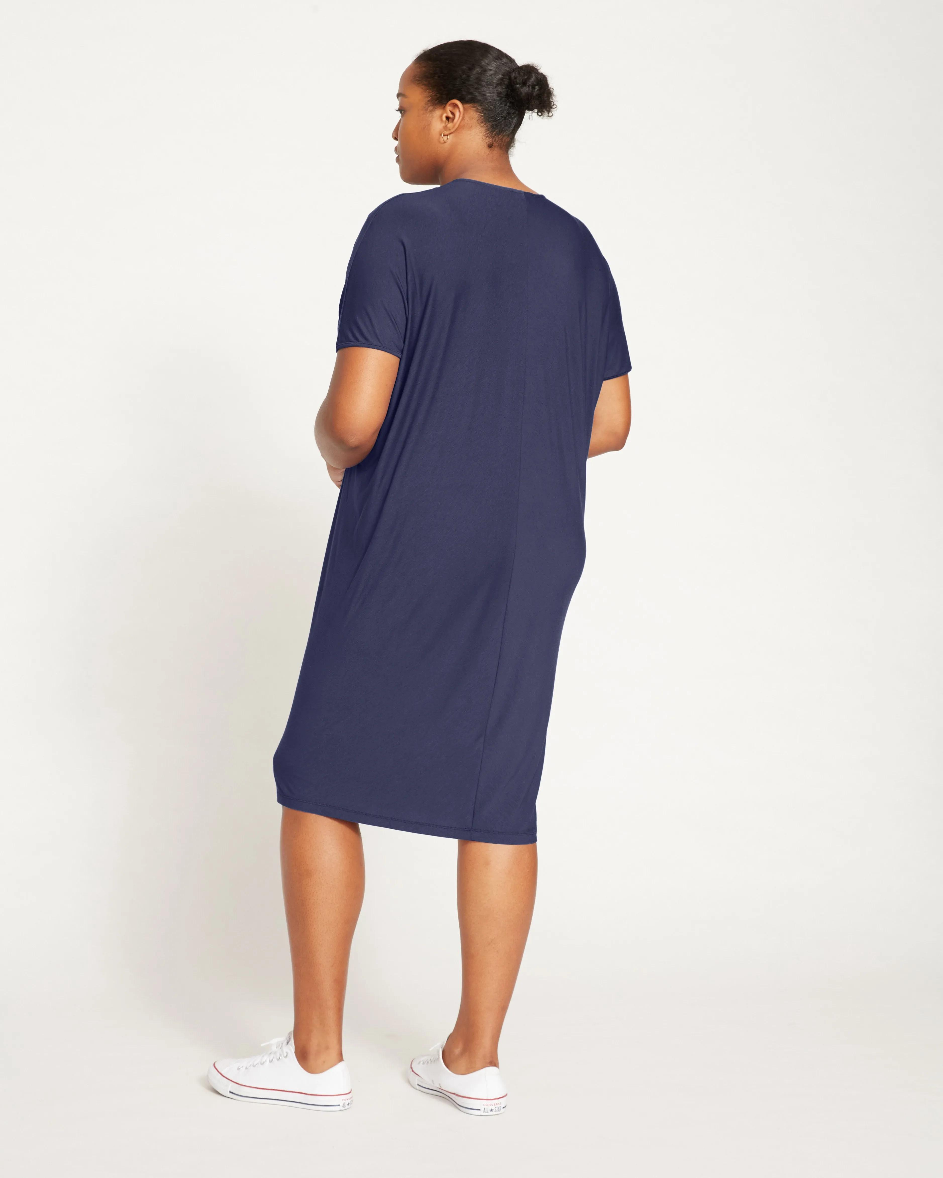 Teresa Liquid Jersey V-Neck Dress - Midnight