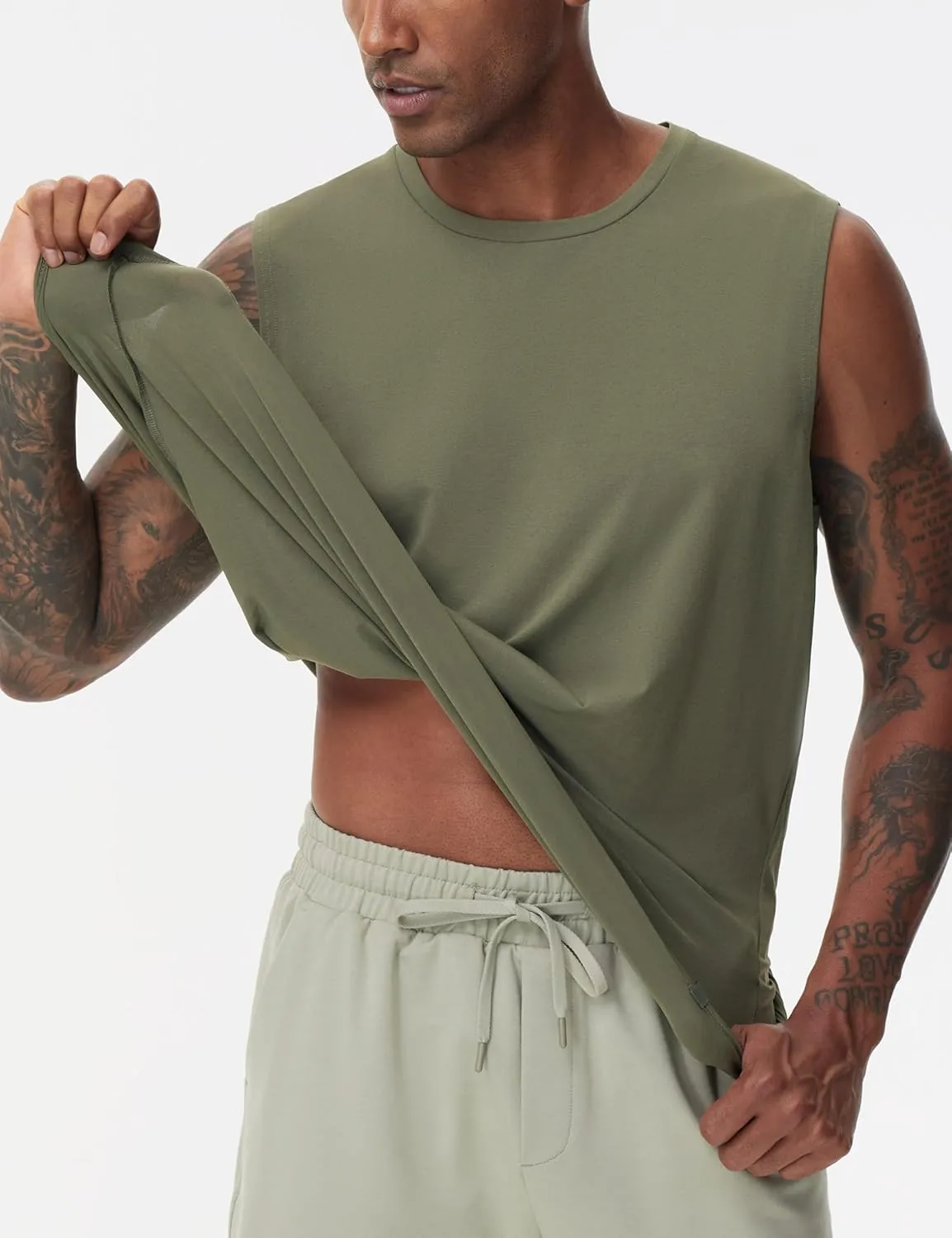 THE GYM PEOPLE Men's Workout Tank Top UPF 50  Sleeveless Quick Dry Athletic Shirts Casual Running Muscle Shirts