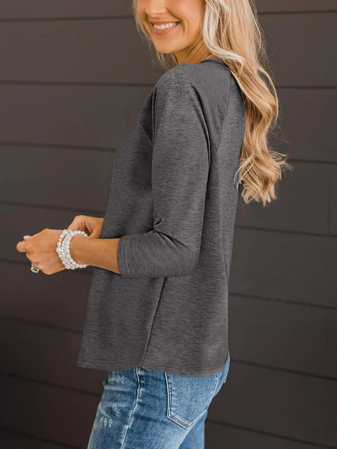 TICTICMIMI Women's V Neck 3/4 Sleeve Tops Casual T Shirts Basic Summer Tees Loose Fit Pullover Tunic