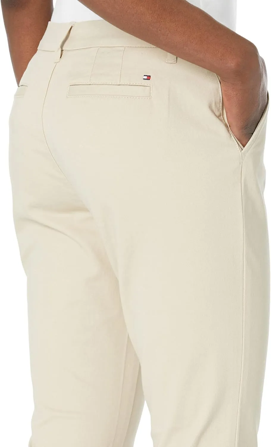 Tommy Hilfiger Women's Hampton Chino Pants  Lightweight Pants With Relaxed Fit