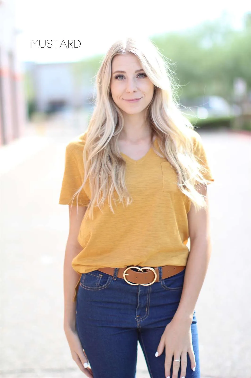 Trending Pocket Layering Tee
