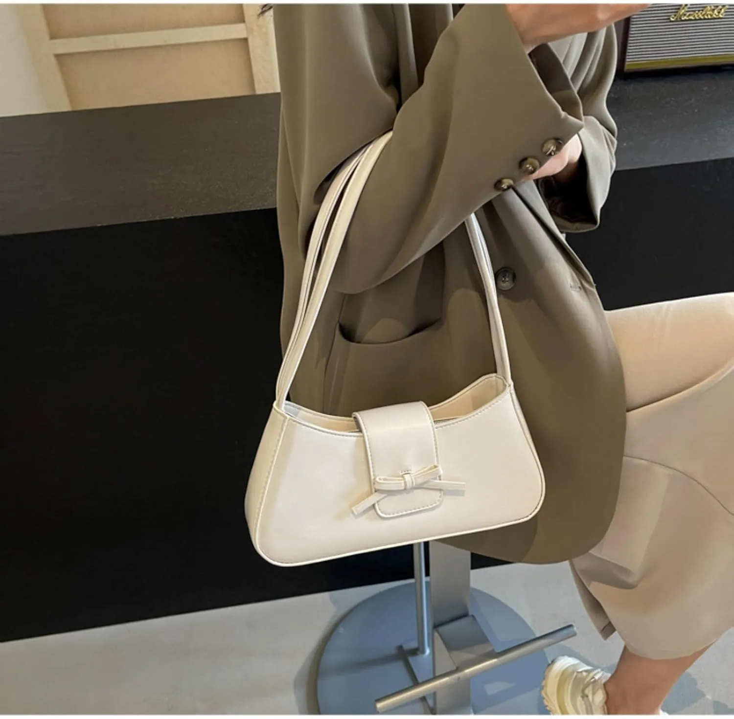 Trendy Y2K Bow Purse Women Cute Underarm Handbag 2025 Summer Vegan Patent Leather Shoulder Bag Small Red Hobo Clutch Bag
