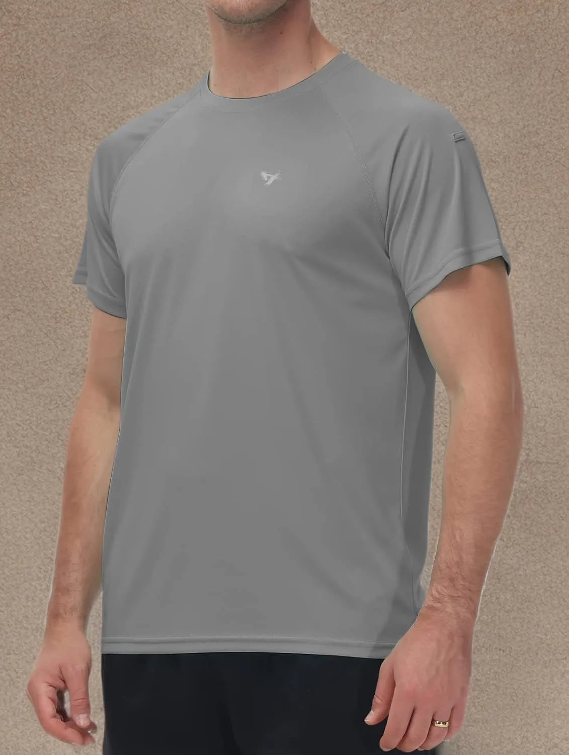 VAYAGER Men's Swim Shirt UPF 50  UV Sun Protection Quick Dry Rash Guard Shirts Short Sleeve Surf Shirt Fishing Beach T-Shirt