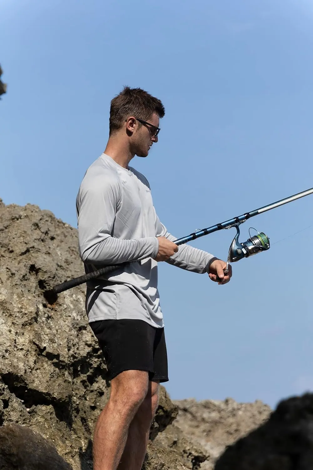 ZENGVEE Mens UPF 50  Swim Shirts Outdoor Long Sleeve Sun Protection Workout Shirts for Athletic,Running,Fishing,Hiking